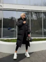 Пуховик жіночий чорний довгий 120см