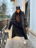 Пуховик жіночий чорний довгий 130см