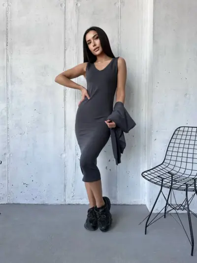 Костюм жіночий 2-в-1: кофта + сукня міді графіт