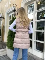 Жилетка жіноча бежева подовжена