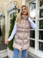 Жилетка жіноча бежева подовжена