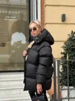 Пуховик жіночий чорний оверсайз 75см