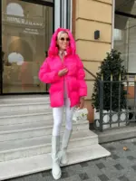 Пуховик жіночий яскраво-рожевий оверсайз 75см довжина