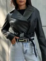 Косуха жіноча чорна