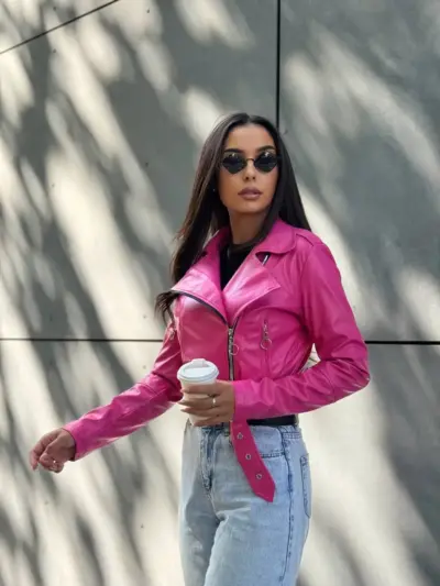 Косуха жіноча яскраво-рожева