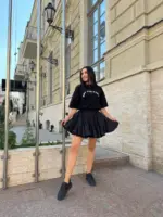 Міні спідниця з шортами та клинами чорна