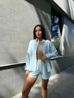 Костюм жіночий рубашка з шортами блакитний