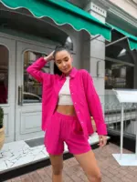 Костюм жіночий рубашка з шортами малиновий