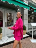 Костюм жіночий рубашка з шортами малиновий