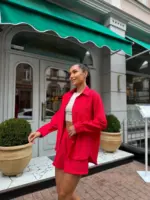 Костюм жіночий рубашка з шортами червоний