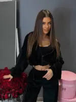 Велюровий костюм жіночий чорний