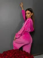 Велюровий костюм жіночий яскраво-рожевий