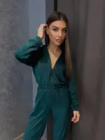 Велюровий комбінезон жіночий зелений