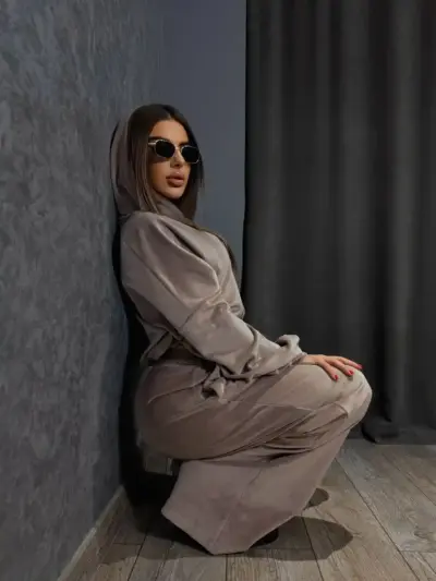 Велюровий костюм жіночий мокко