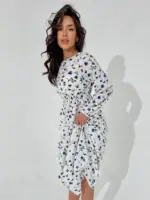 Сукня міді з довгим рукавом біла в квітку