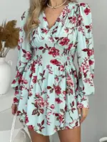 Сукня-комбінезон принтована червоні квіти на ментоловому фоні