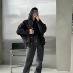 Куртка бомбер жіноча чорна