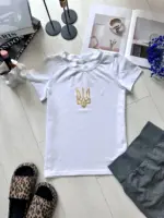 Футболка класична з принтом тризуб