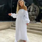 Довга муслінова сукня білого кольору
