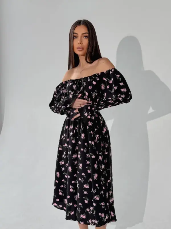 m525-2-pink-flowers-on-black (14) Cукня міді з принтом рожева квітка на чорному