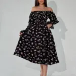Cукня міді з принтом рожева квітка на чорному