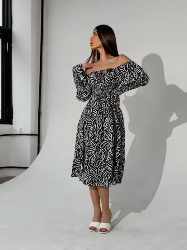 m525-2-zebra-black (7) Cукня міді зебра чорного кольору