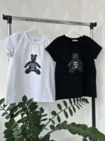 Футболка класична жіноча з принтом don't hug me