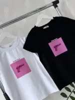 Футболка класична жіноча з принтом Gung gung