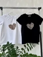 Футболка класична жіноча з принтом леопардове сердце