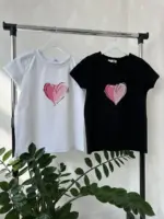 Футболка класична жіноча з принтом Сердце рожеве