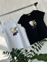 Футболка класична жіноча з принтом Утка з грошима - Зображення 6