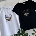 Футболка класична жіноча з принтом love is wild