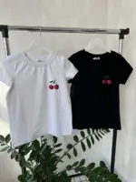 Футболка класична жіноча з принтом Вишні