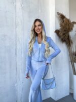 Костюм велюровий жіночий блакитного кольору М530