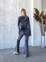 костюм велюровий жіночий графітового кольору М530