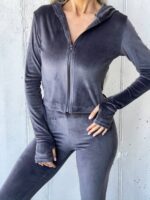 костюм велюровий жіночий графітового кольору М530