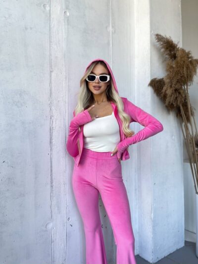 Костюм велюровий жіночий малинового кольору М530