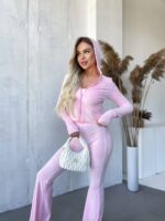 Костюм велюровий жіночий рожевогокольору М530