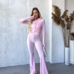 Костюм велюровий жіночий рожевогокольору М530