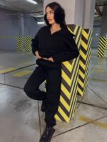 Костюм жіночий кофта з штанами турецька тринитка на флісі чорного кольору