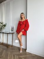 Літня сукня з штапелю червоного кольору — принт горох