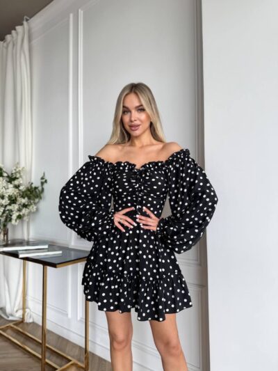Літня сукня з штапелю чорного кольору — принт горох