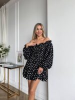 Літня сукня з штапелю чорного кольору — принт горох