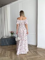 Сукня максі в підлогу у рожеву квітку білого кольору