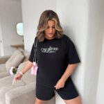 Жіночий костюм з бавовни з шортами чорного кольору