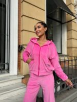 Жіночий велюровий костюм малинового кольору М504