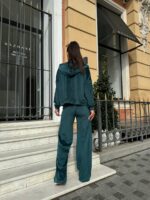 Жіночий велюровий костюм зеленого кольору М504