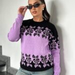 Светр жіночий з квітковим орнаментом колір бузок з чорним LM5073 