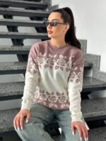 Светр жіночий з квітковим орнаментом колір молоко з пудрой LM5073 