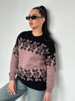 Светр жіночий з квітковим орнаментом колір пудра з чорним LM5073 